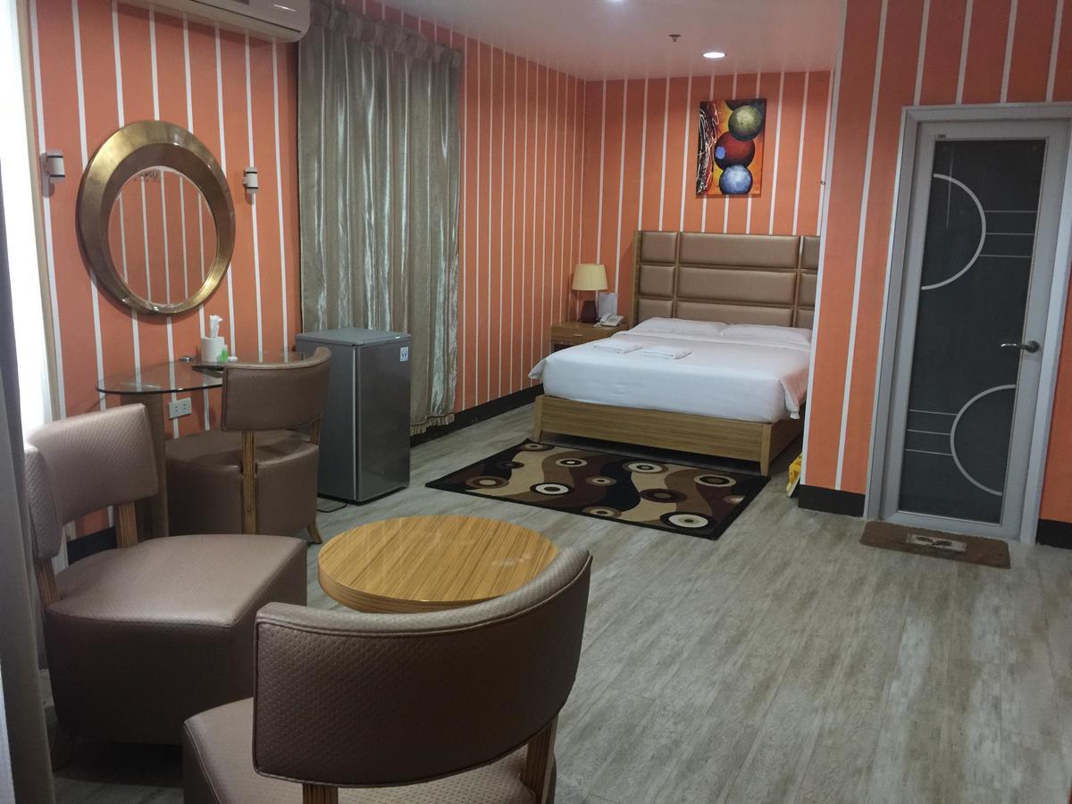 Jeamco Royal Hotel-Palawan Puerto Princesa Dış mekan fotoğraf